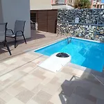 Magnolia With Pool * Nikiti (Sithonia)